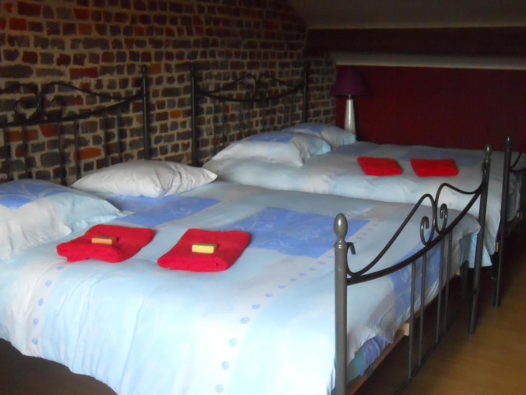 Hotel Huis De Wilde Wingerd Ypern Zimmer foto
